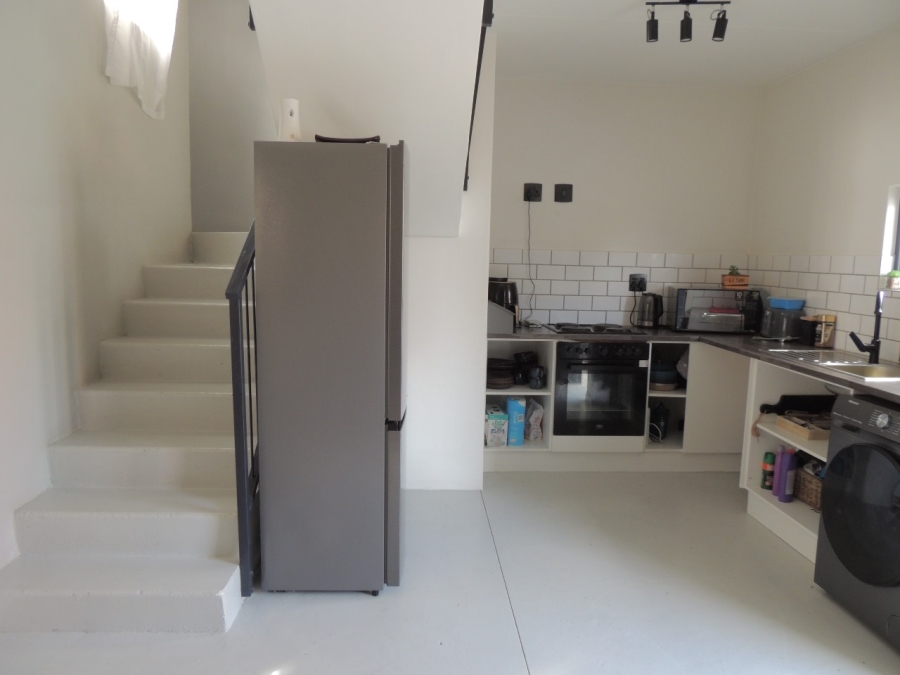 2 Bedroom Property for Sale in The Connifers Western Cape